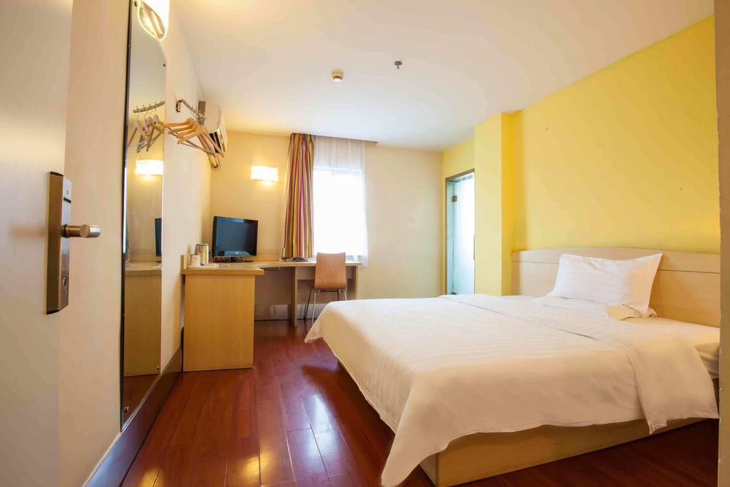 7Days Inn Xiamen Lotus Square Branch Jiangtouzhen الغرفة الصورة